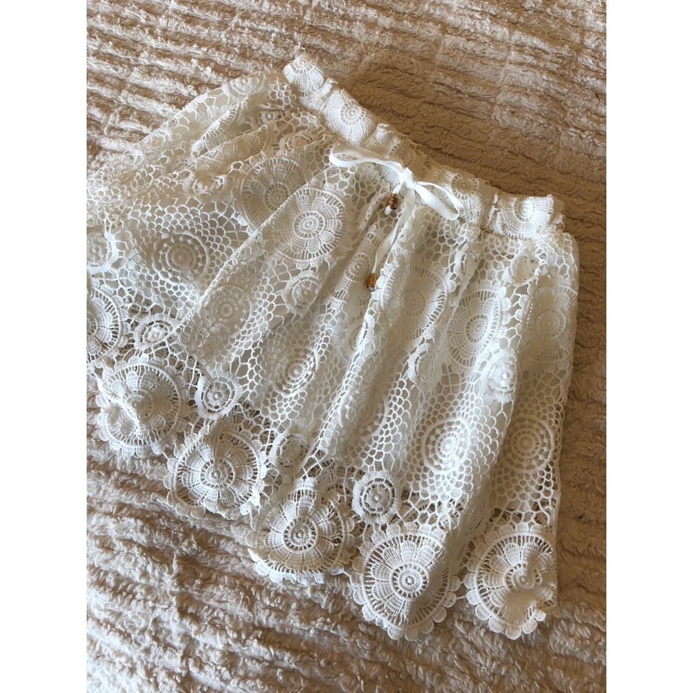 EUC Lace Skirt w/ Tie